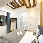 Urban Flat 67 - Spacious Parisian Flat In Paris